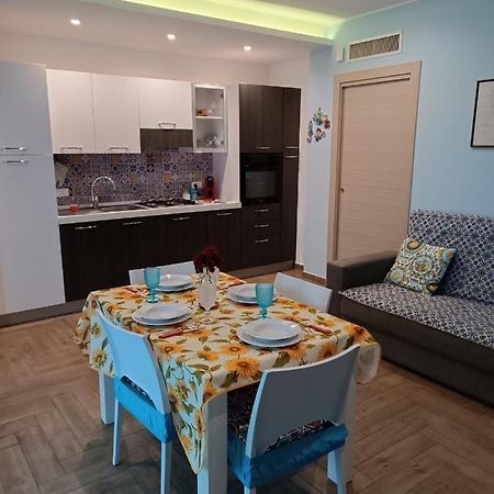 Casa Azzurra Apartment Giardini Naxos Exterior foto